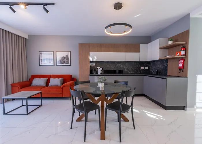 Brand New Luxurious Seafront With View Apartment - Prime Location